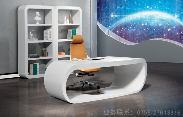 大班台